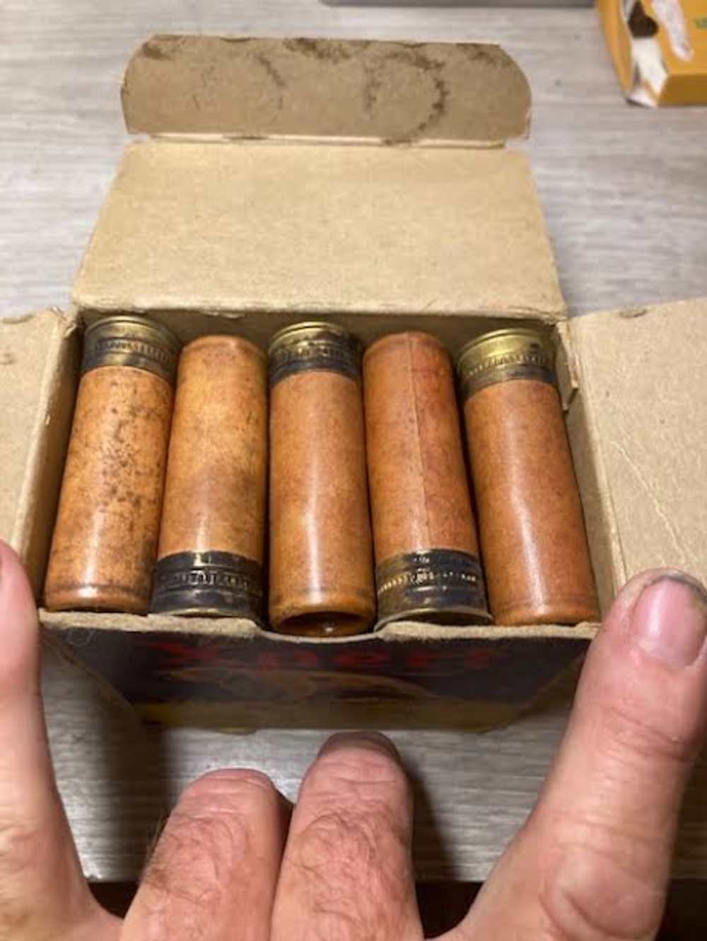 Winchester Military double ought buck shot box in good shape 25 rds 1940s-img-8