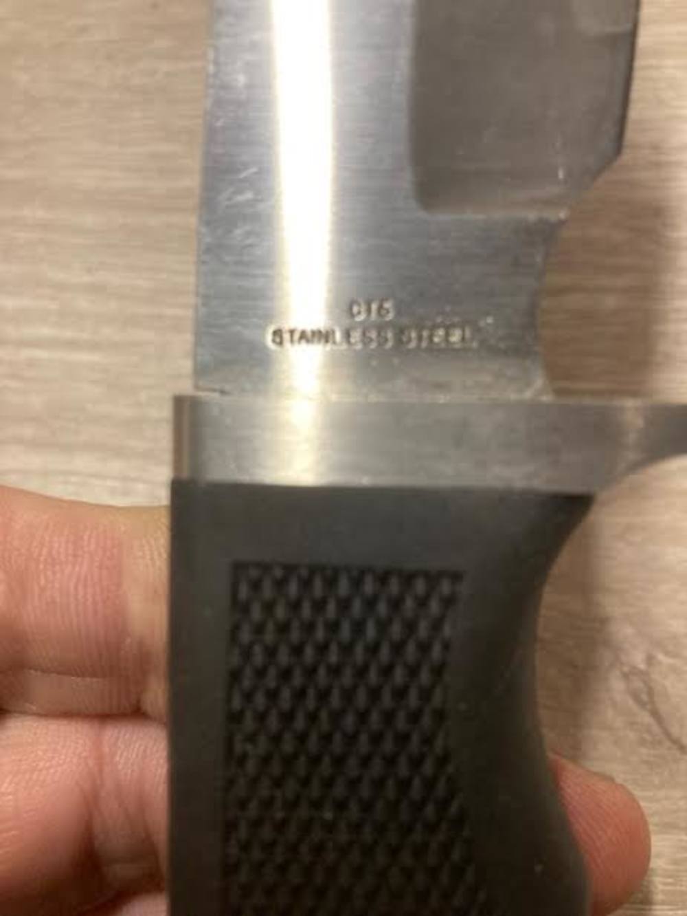 Colt CT-6 hunting/collectible Knife  good condition used-img-2