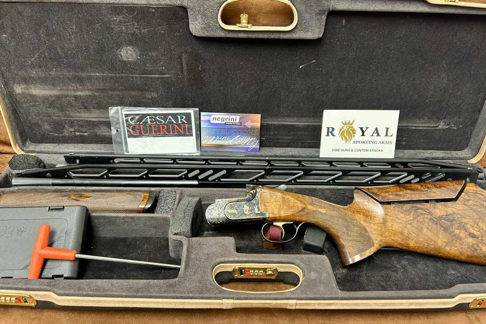 Caesar Guerini Invictus 3 Trap Combo Limited 12GA/12GA 32"/34" | 26010022-img-15