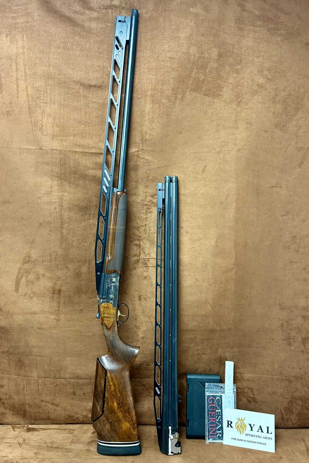 Caesar Guerini Invictus 3 Trap Combo Limited 12GA/12GA 32"/34" | 26010022-img-0