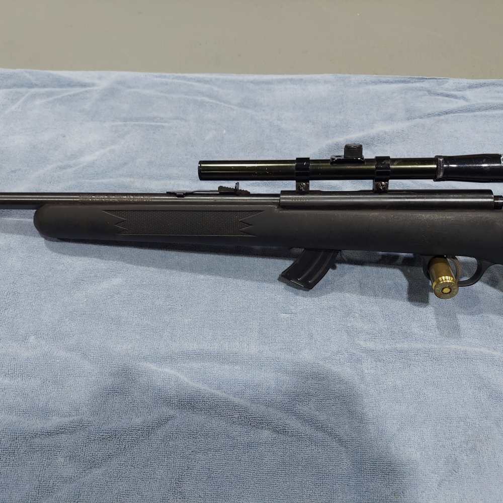 SAVAGE MODEL MARK II BOLT ACTION RIFLE  .22LR CAL. 20"BBL WITH SCOPE-img-7