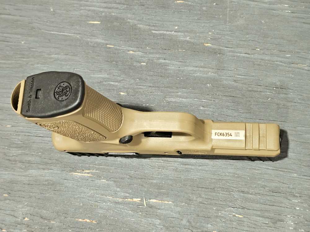 S&W SD9 9mm FDE, NEW-img-4