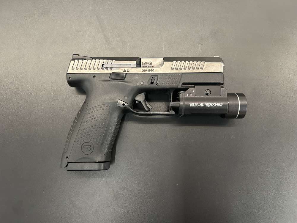 CZ P-10C W/ STREAMLIGHT TLR-1-img-1
