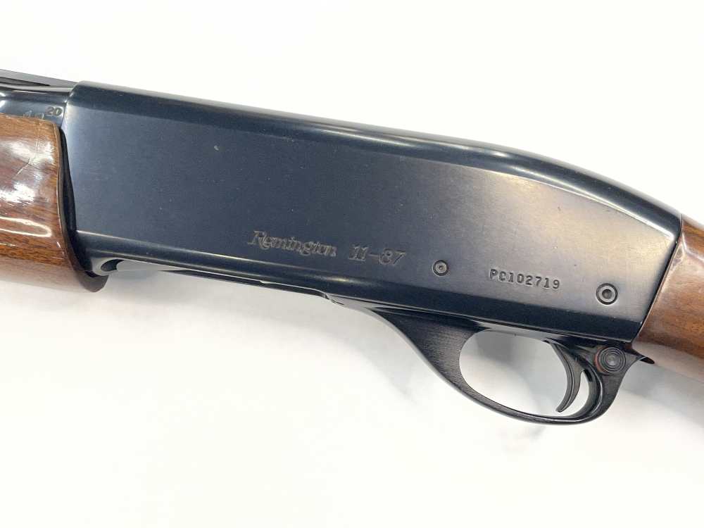 Remington 11-87 Premier 12 gauge semi auto 25" vent rib 1100-img-10
