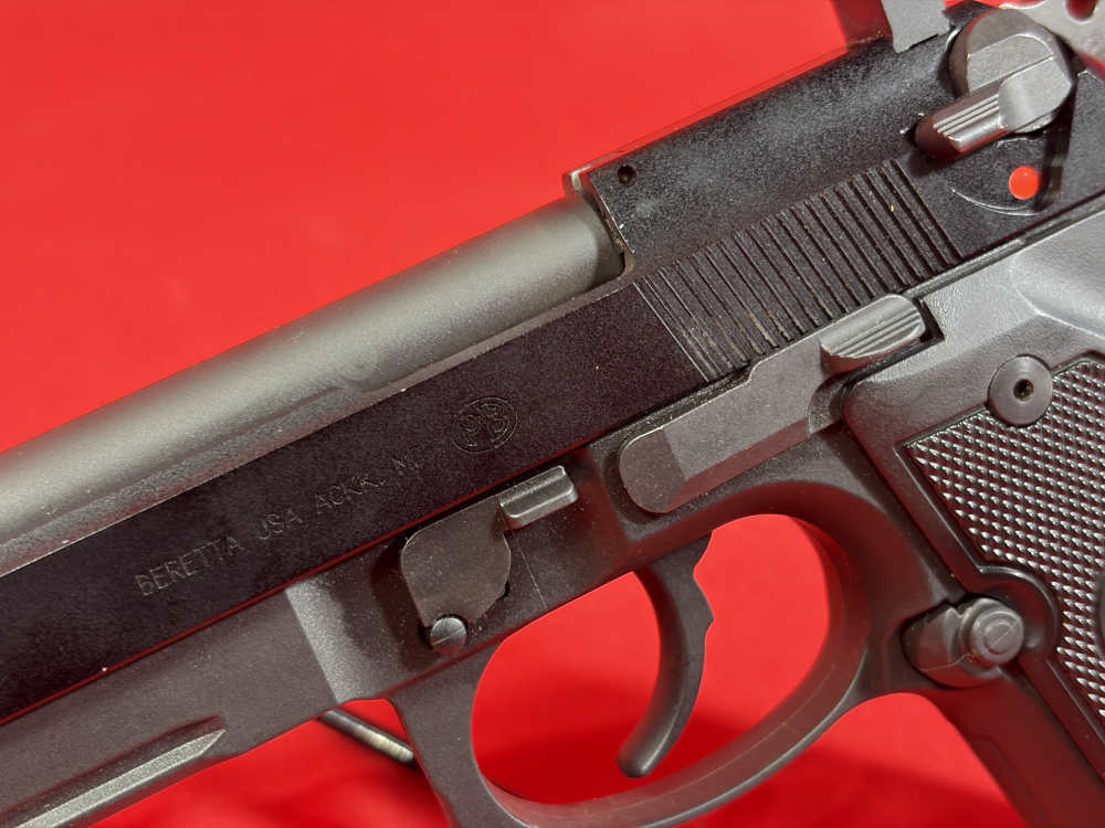 Beretta 92 FRS .22 LR Suppressor Ready - Box and Two Mags-img-13