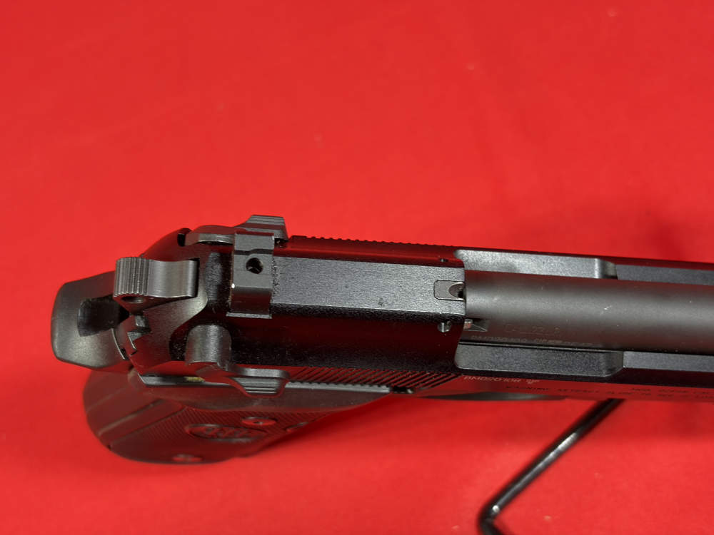Beretta 92 FRS .22 LR Suppressor Ready - Box and Two Mags-img-17