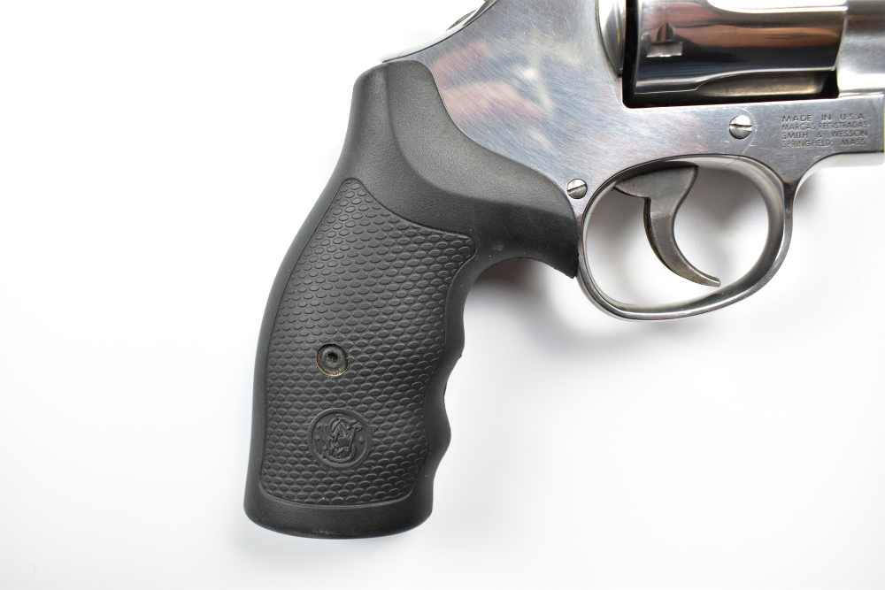 S&W Model 686-6, 357 Magnum-img-7