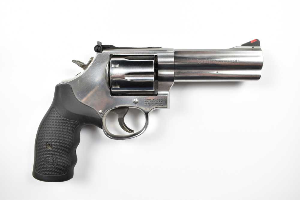 S&W Model 686-6, 357 Magnum-img-1