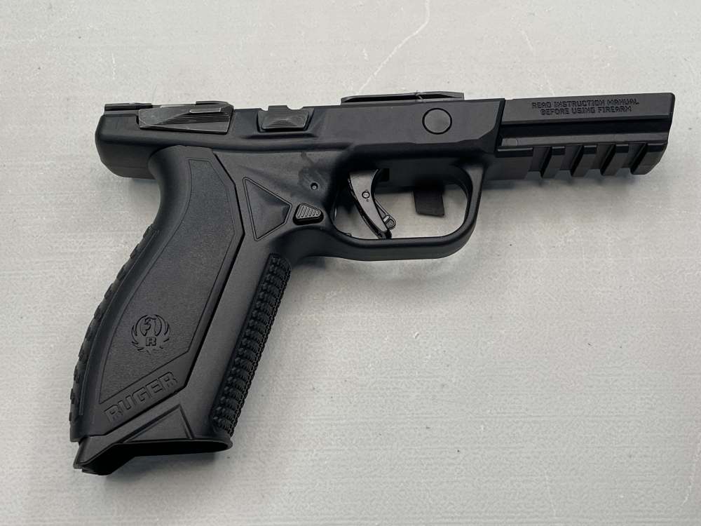 Ruger American pistol complete frame in box full size 9mm black Duty 9x19-img-1