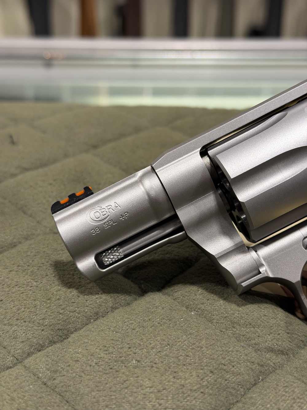 Colt Cobra 38 SPL-img-1