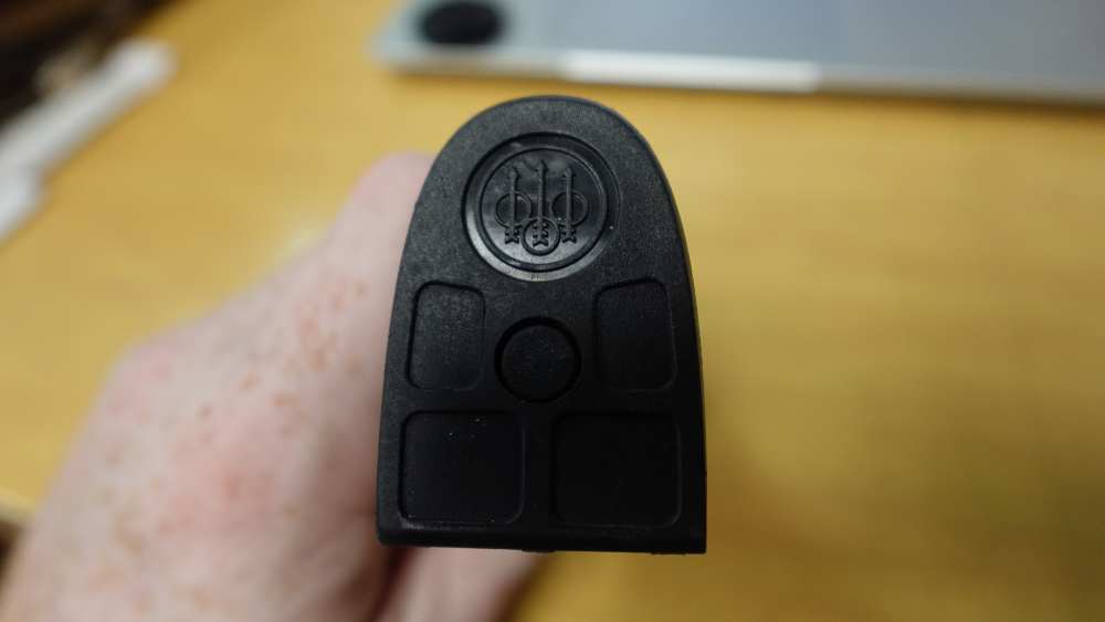 Beretta APX 9mm Full Size Magazine 17 Rounds -img-1