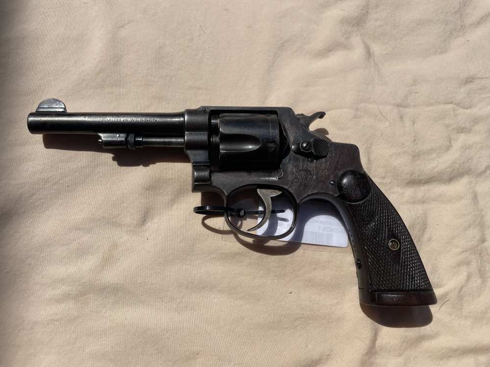Smith and Wesson Regulation Police Revolver 38 S & W Good-img-14