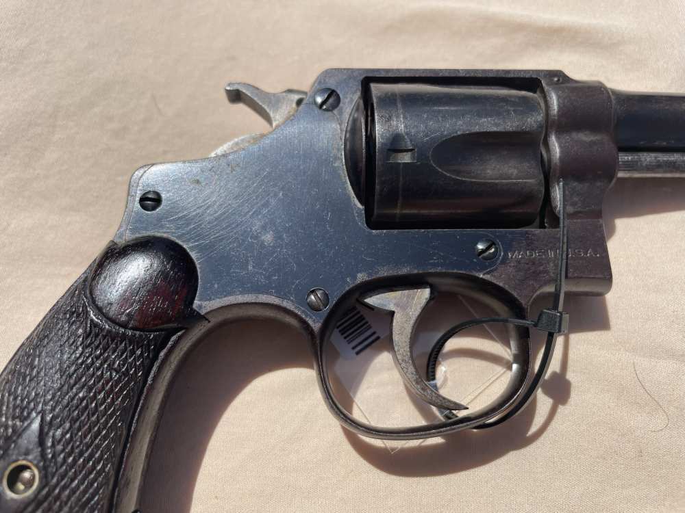 Smith and Wesson Regulation Police Revolver 38 S & W Good-img-2