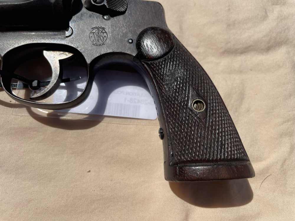 Smith and Wesson Regulation Police Revolver 38 S & W Good-img-15