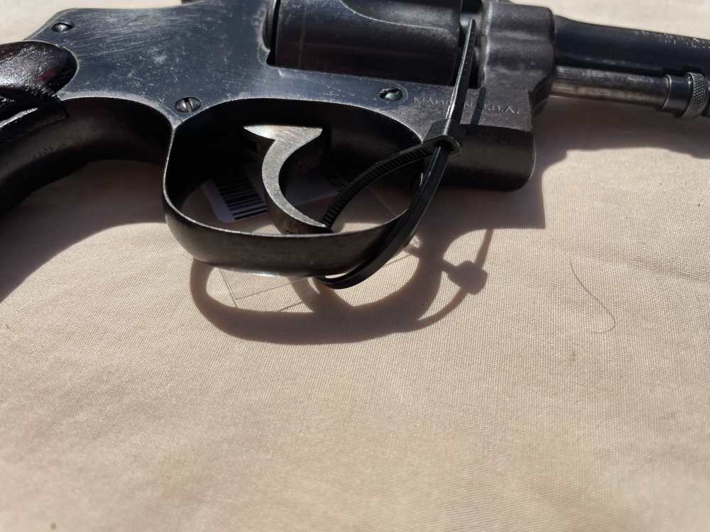 Smith and Wesson Regulation Police Revolver 38 S & W Good-img-6
