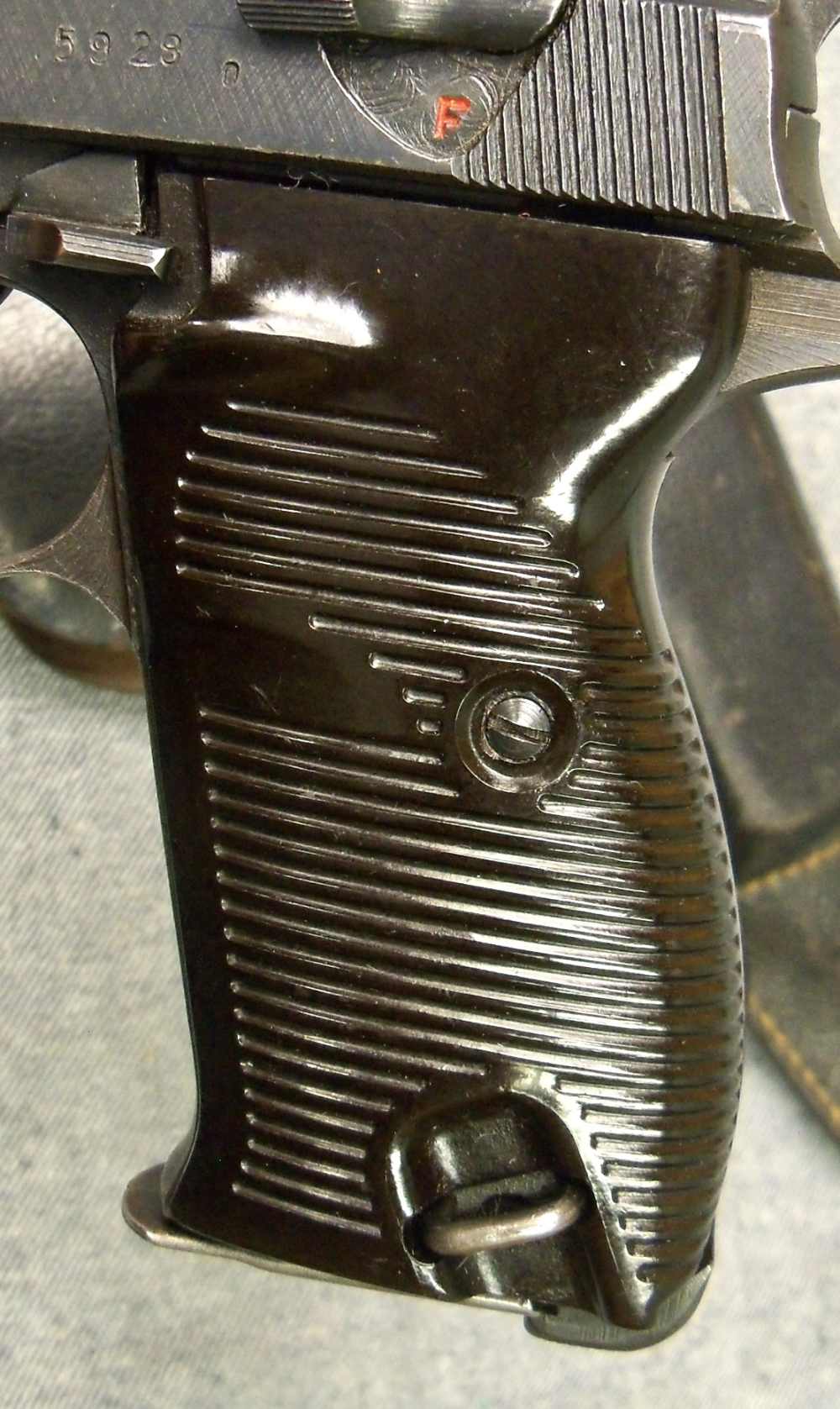 WWII GERMAN P38 CYQ MATCH good. BORE SPREEWERKE  PEEBLE GRAIN CXB HOLSTER  -img-12