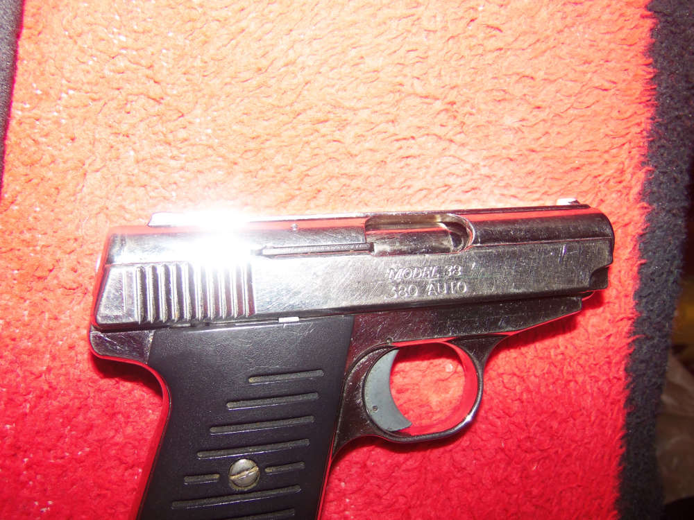 Bryco Arms /Model 38 380 1 magazine  -img-3