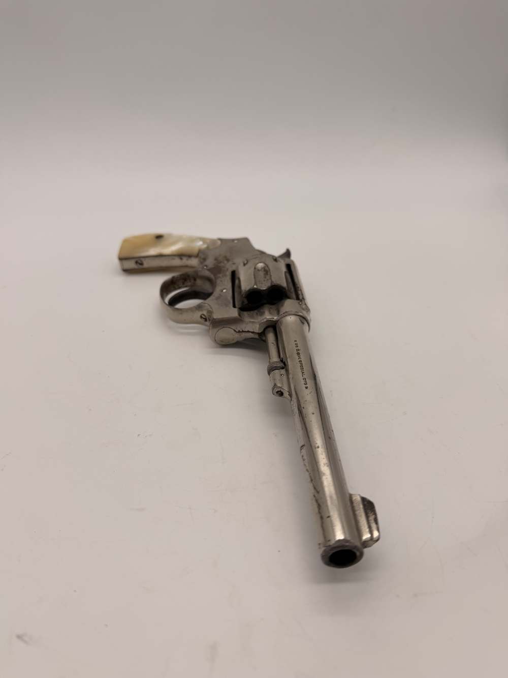 USED SMITH AND WESSON 619 .38SPL-img-4