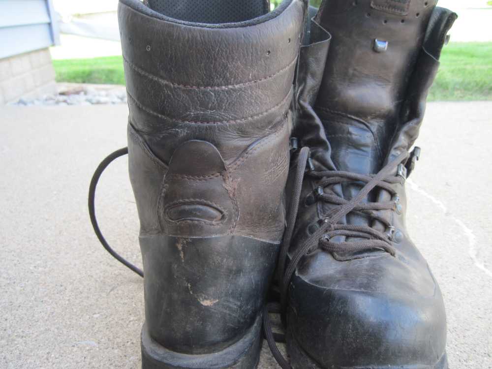 Men’s boots.  Meindl Alaskan Hunter boots, size 13EE-img-0
