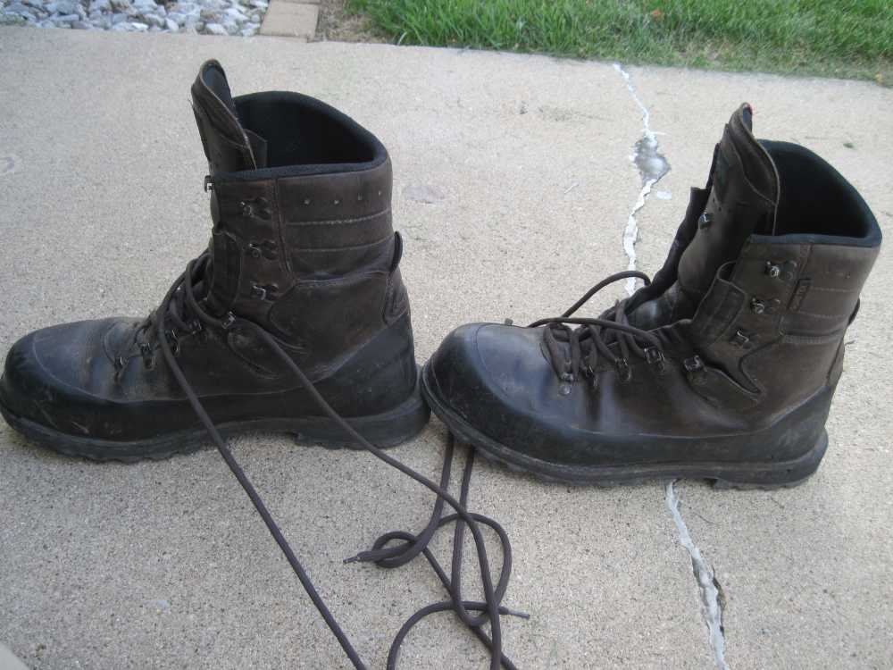 Men’s boots.  Meindl Alaskan Hunter boots, size 13EE-img-6