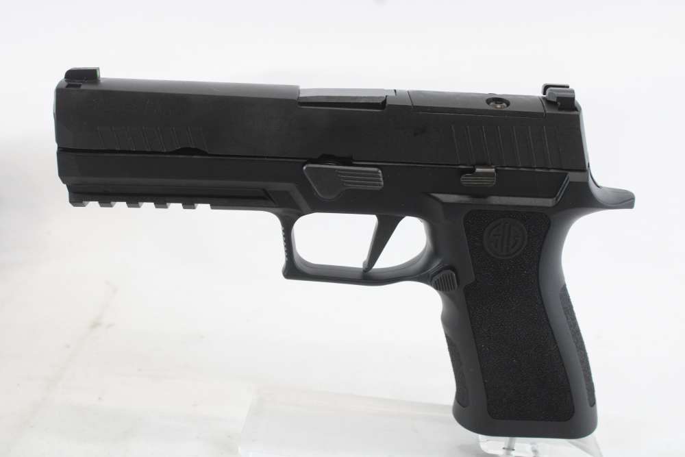 LNIB SIG P320 X-Full Full Size 9mm Optic Ready W/ Case & 3 Magazines-img-7