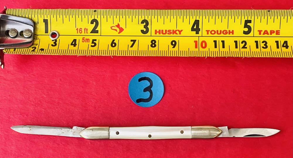Lot of 4 Pocket Knives Top 2 with Mother of Pearl Scales -img-22