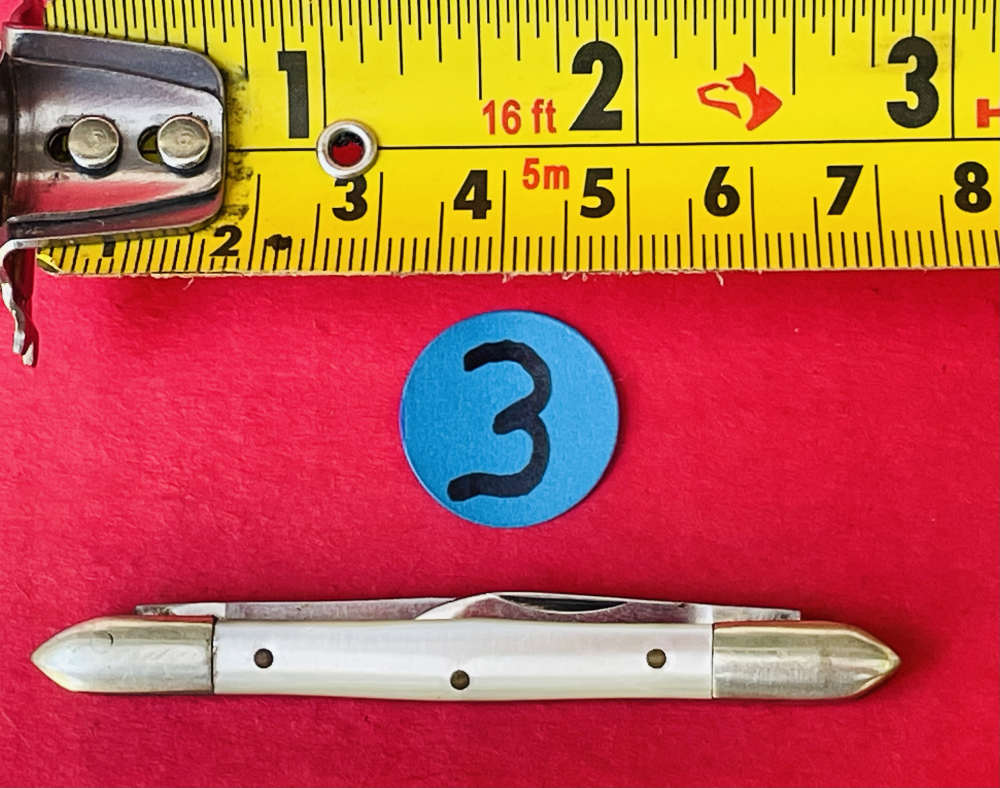 Lot of 4 Pocket Knives Top 2 with Mother of Pearl Scales -img-15