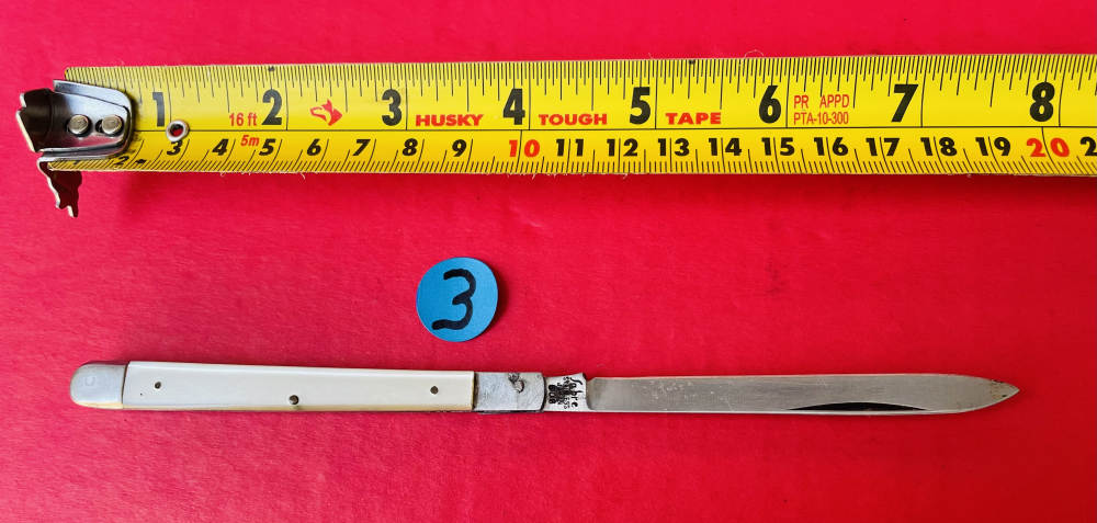 Lot of 4 Pocket Knives Top 2 with Mother of Pearl Scales -img-28
