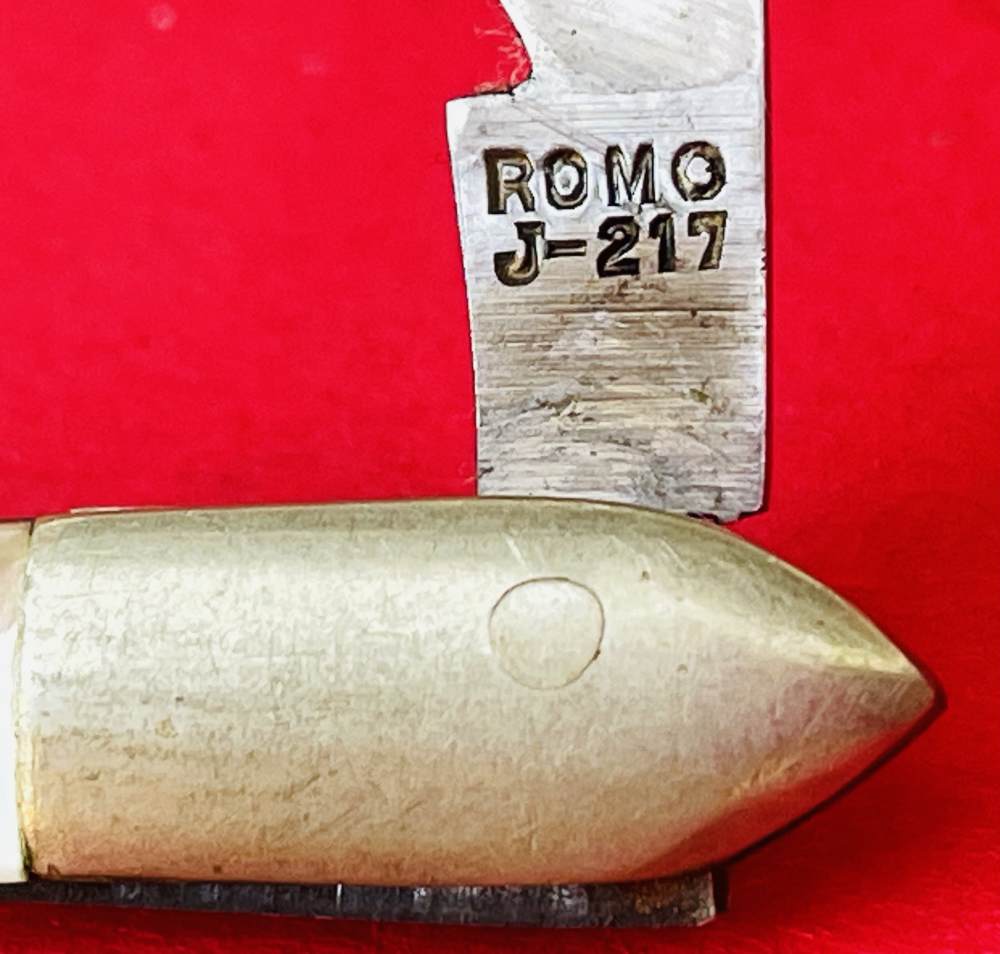 Lot of 4 Pocket Knives Top 2 with Mother of Pearl Scales -img-20