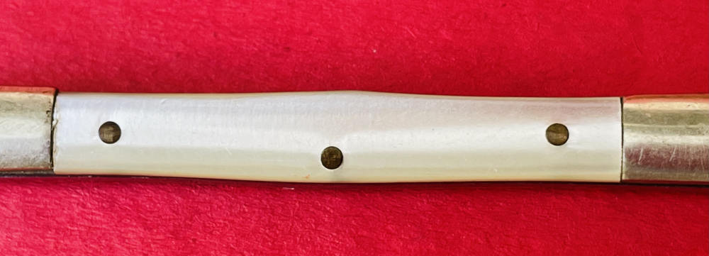 Lot of 4 Pocket Knives Top 2 with Mother of Pearl Scales -img-23