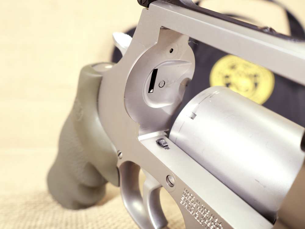 Smith & Wesson Model 460XVR "Extreme Velocity Revolver" .460S&W 3.5" PC-img-24