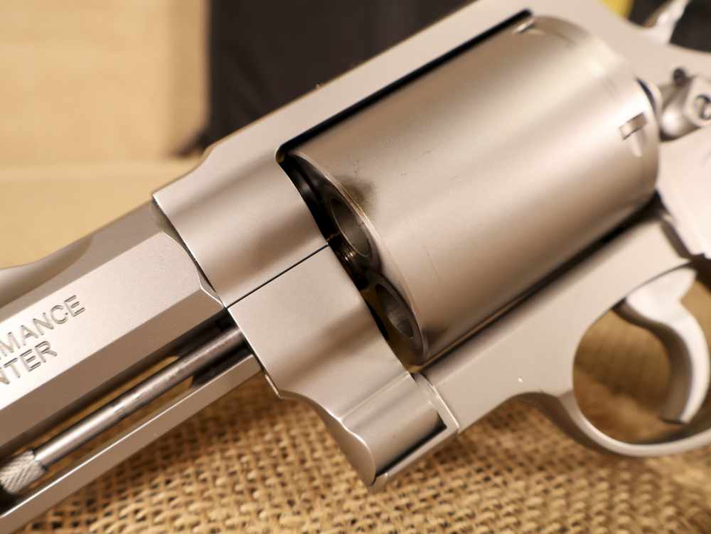 Smith & Wesson Model 460XVR "Extreme Velocity Revolver" .460S&W 3.5" PC-img-3