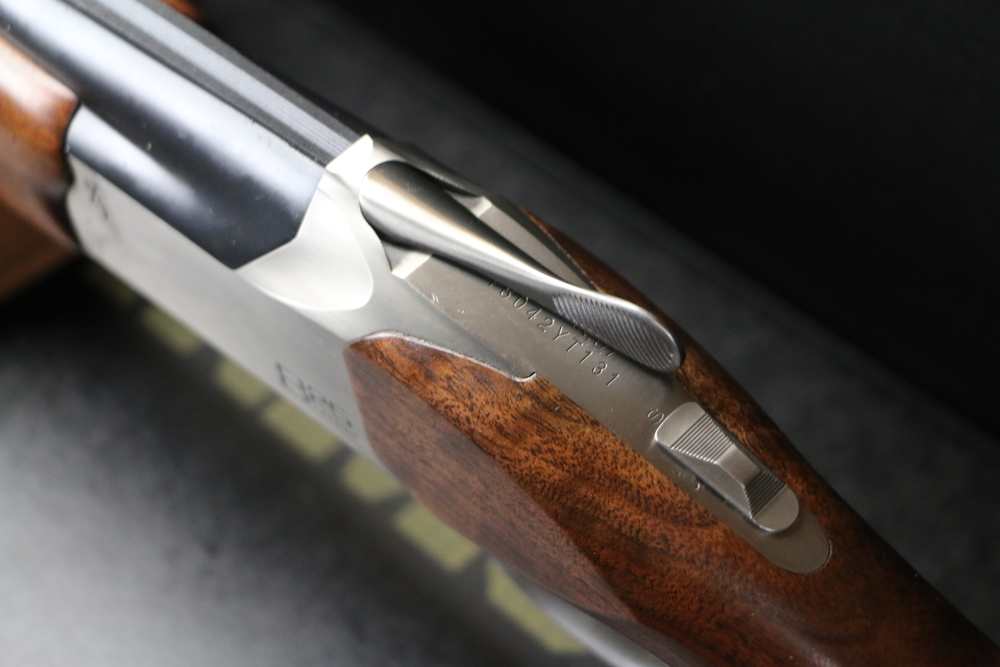 Browning Citori 825 Sporting 0183223002, 12 Ga, 32", 3" Chmbr, Walnut, NIB-img-18