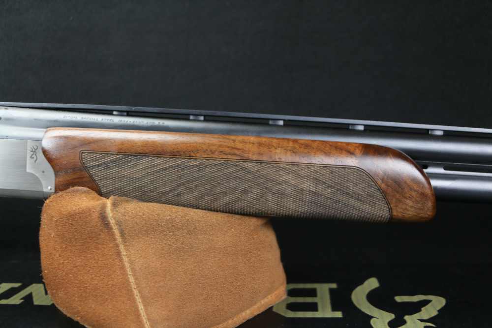 Browning Citori 825 Sporting 0183223002, 12 Ga, 32", 3" Chmbr, Walnut, NIB-img-8