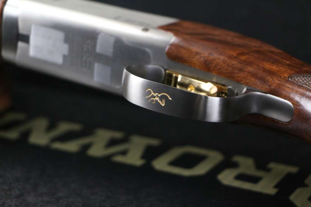 Browning Citori 825 Sporting 0183223002, 12 Ga, 32", 3" Chmbr, Walnut, NIB-img-20