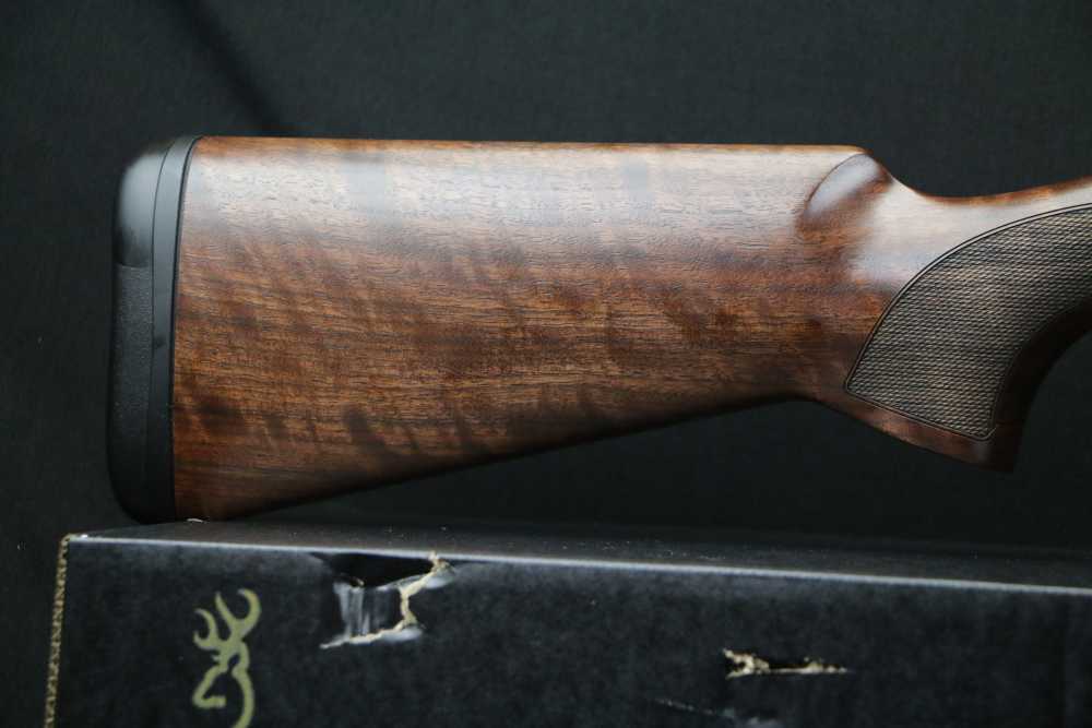 Browning Citori 825 Sporting 0183223002, 12 Ga, 32", 3" Chmbr, Walnut, NIB-img-2
