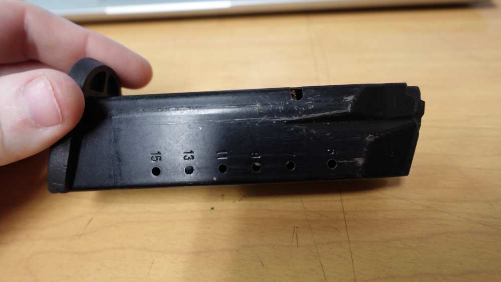 Smith & Wesson OEM M&P 40 Magazine - 15 Round-img-0