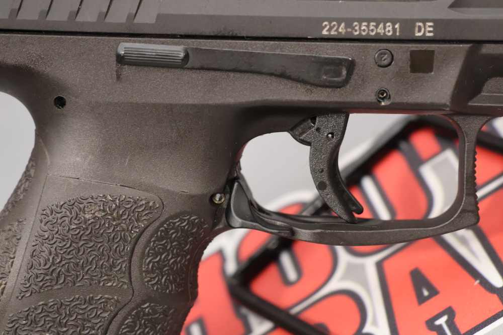 Heckler & Koch VP9 P1 9mm 4.09" w/ Case - 17rds - -img-12