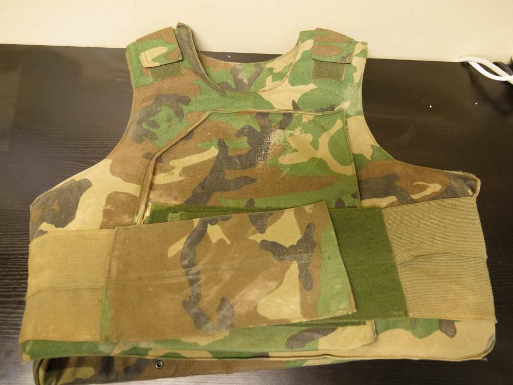 1993 Ranger Body Armor RBA Gen 1 Protective Materials 11/93 Large USGI-img-1