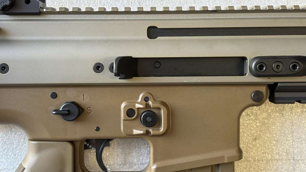 FN Scar 16S 5.56 FDE 16" 30+1 EXCELLENT-img-4