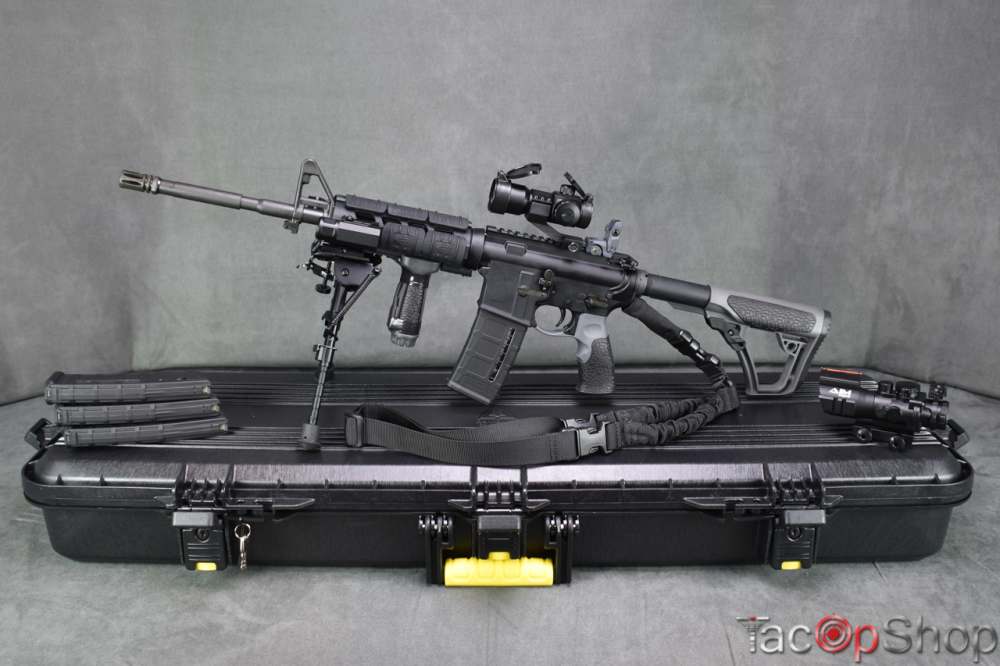 Colt LE6920 OEM1 w/ Daniel Defense Furniture-img-0