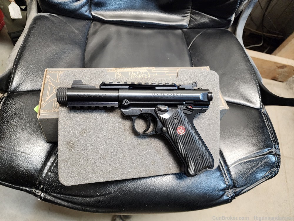 NEW! RUGER MKIV TACTICAL .22 4.4" BULL BARREL MARK IV THREADED NIB LR-img-9