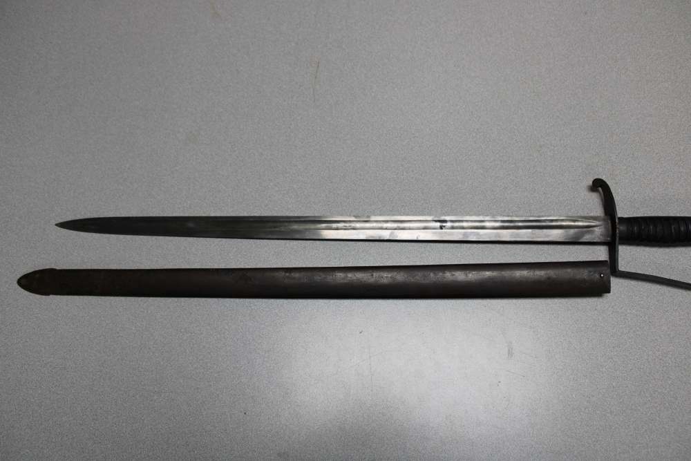 181 U.S. Military N. Starr - NCO Sword & Scabbard -img-1