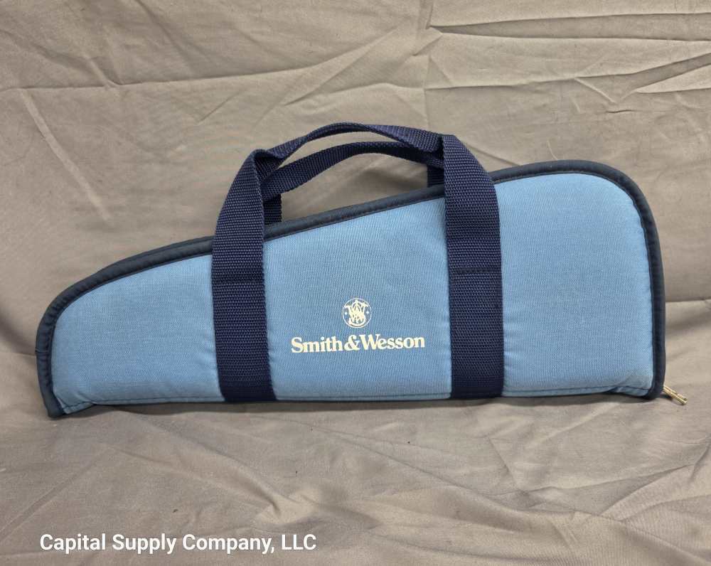 Smith & Wesson handgun case by Bob Allen-img-0