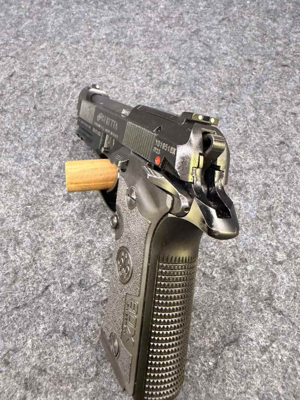 BERETTA 80X CHEETAH .380 ACP w/BOX, TWO MAGS-img-5