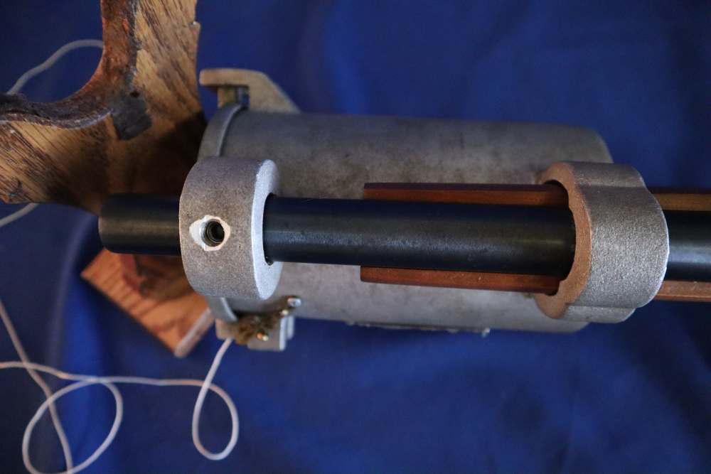 Naval Company Bridger CG85 Line Throwing Gun Pelican Case Line Projectiles -img-17
