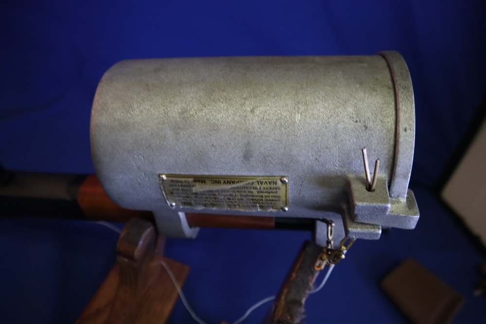 Naval Company Bridger CG85 Line Throwing Gun Pelican Case Line Projectiles -img-40
