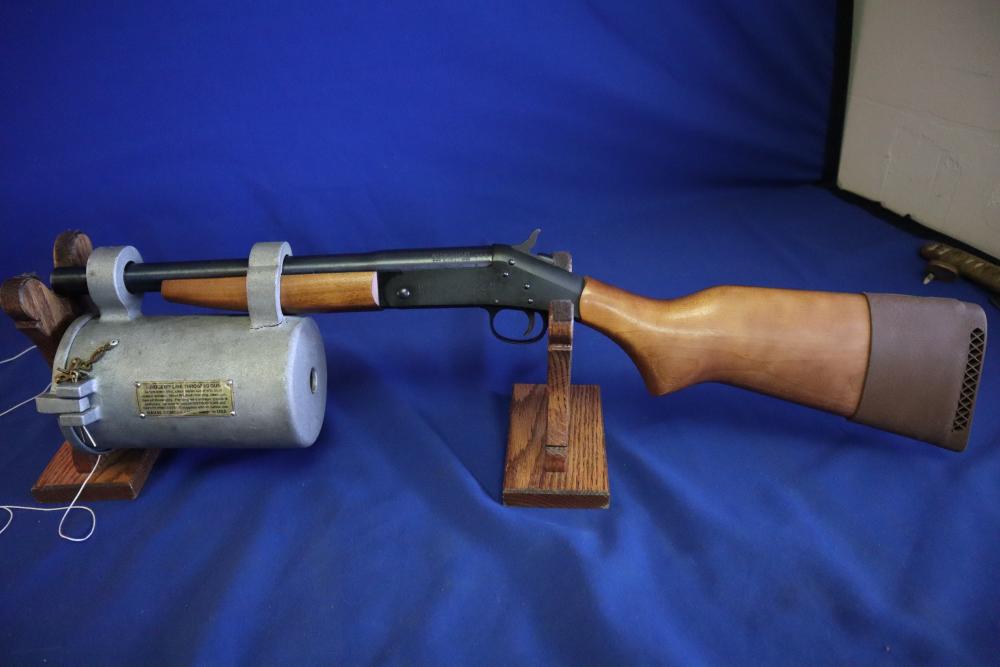 Naval Company Bridger CG85 Line Throwing Gun Pelican Case Line Projectiles -img-3