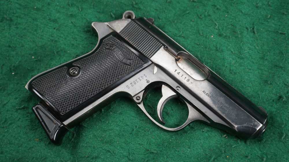 1970 West German Walther PPK/s 380 380acp 3.25" Blue 1¢ Start C&R OK-img-13