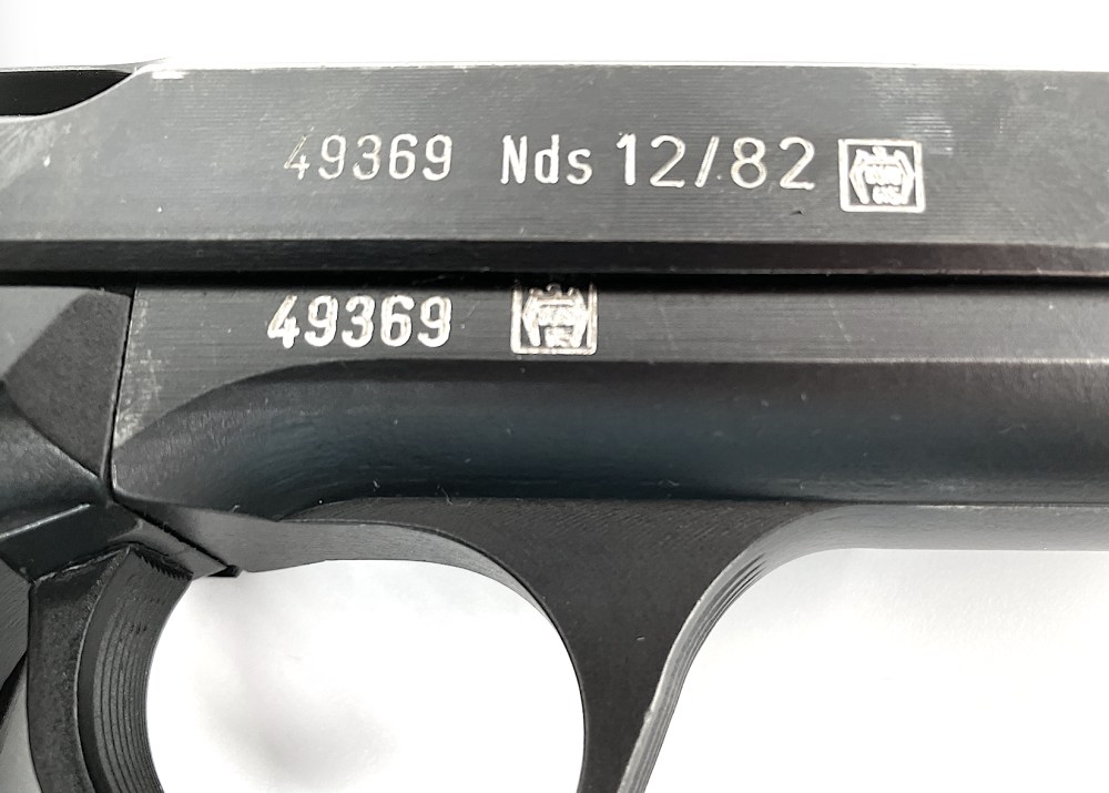 HECKLER & KOCH P7 German 1982 (9mm) Factory Box, Manual, Tools & 2 HK MAGS-img-5